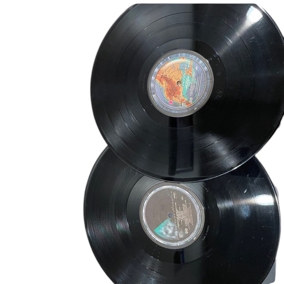 Bundle Two Wings Vinyl Records: Album Over America, Album At The Speed of Sound - Picture 6 of 10